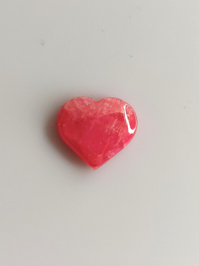 Luonnon safiiri 2,37ct väri käsitelty