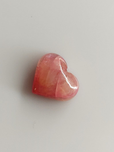 Luonnon safiiri 2,24ct väri käsitelty