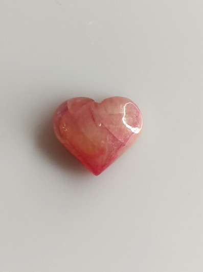 Luonnon safiiri 2,24ct väri käsitelty
