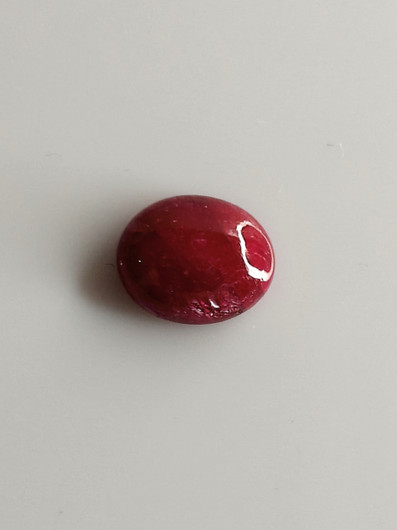 Luonnon safiiri 2,43ct väri käsitelty