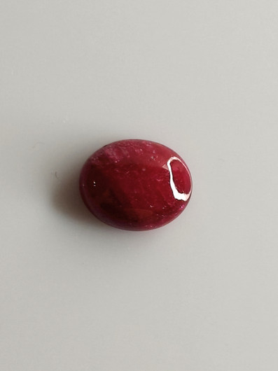 Luonnon safiiri 2,43ct väri käsitelty