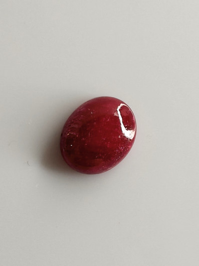 Luonnon safiiri 2,43ct väri käsitelty