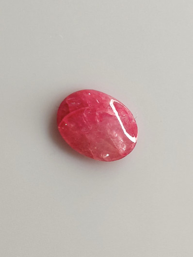 Luonnon safiiri 1,68ct väri käsitelty
