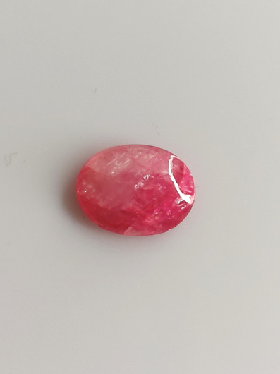 Luonnon safiiri 1,68ct väri käsitelty