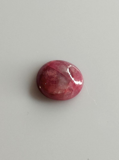 Luonnon safiiri 1,95ct väri käsitelty