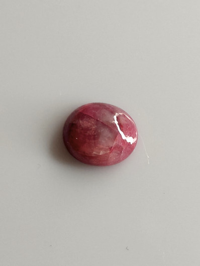 Luonnon safiiri 1,95ct väri käsitelty