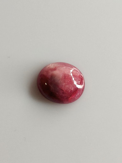 Luonnon safiiri 1,95ct väri käsitelty