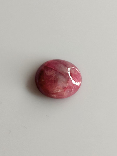 Luonnon safiiri 1,95ct väri käsitelty