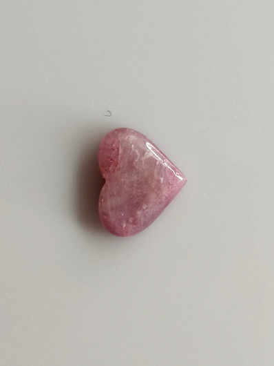 Luonnon safiiri 1,43ct väri käsitelty