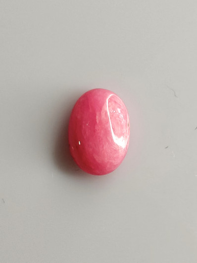 Luonnon safiiri 2,07ct väri käsitelty