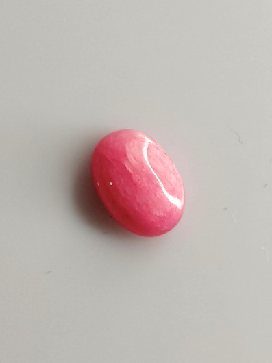 Luonnon safiiri 2,07ct väri käsitelty