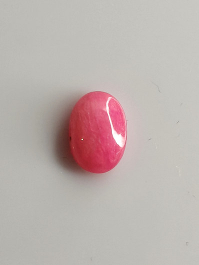 Luonnon safiiri 2,07ct väri käsitelty
