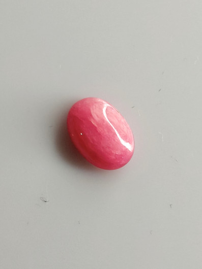 Luonnon safiiri 2,07ct väri käsitelty