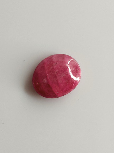 Luonnon safiiri 2,29ct väri käsitelty