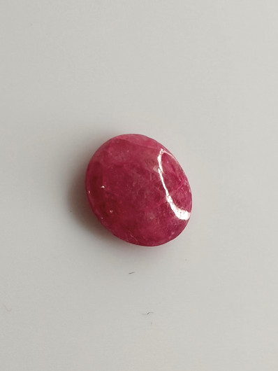Luonnon safiiri 2,29ct väri käsitelty