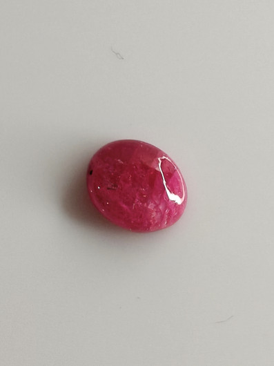 Luonnon safiiri 1,52ct väri käsitelty
