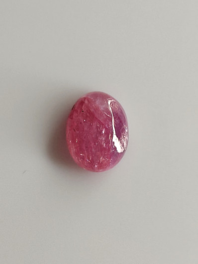 Luonnon safiiri 1,90ct väri käsitelty