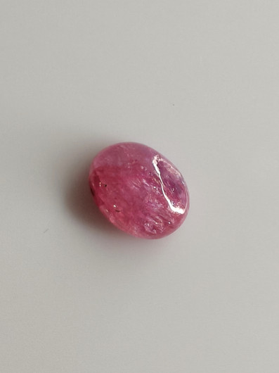 Luonnon safiiri 1,90ct väri käsitelty