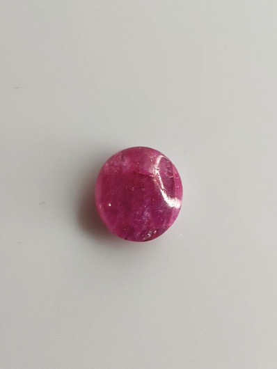 Luonnon safiiri 2,57ct väri käsitelty
