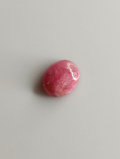 Luonnon safiiri 3,59ct väri käsitelty