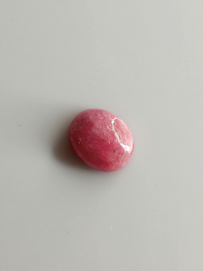 Luonnon safiiri 3,59ct väri käsitelty