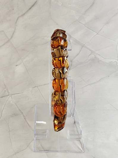 Vintage bracelet with stones