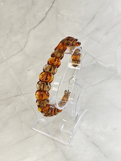 Vintage bracelet with stones