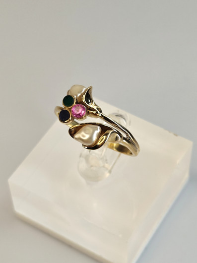 Vintage adjustable silver ring with stones