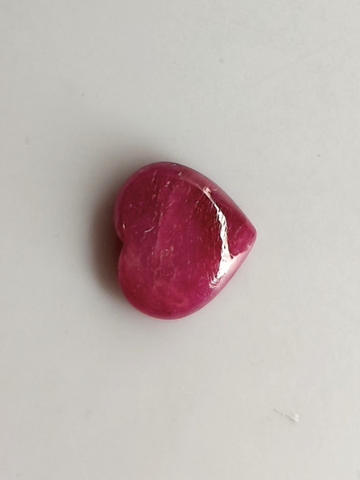 Luonnon safiiri 4,45ct väri käsitelty