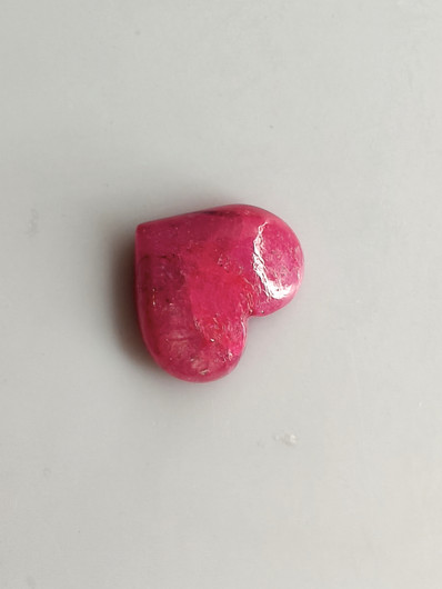 Luonnon safiiri 4,46ct väri käsitelty