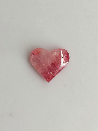 Luonnon safiiri 0,86ct väri käsitelty