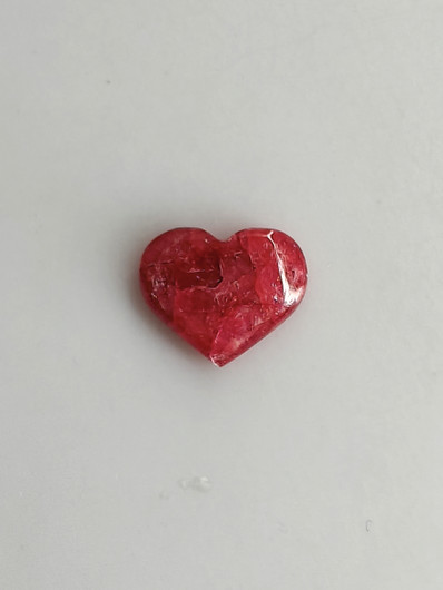 Luonnon safiiri 1,07ct väri käsitelty