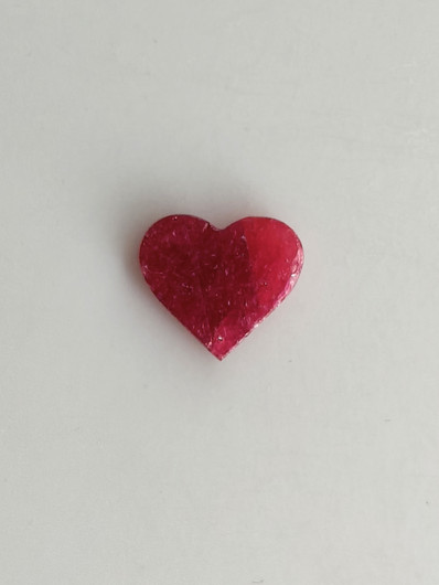 Luonnon safiiri 0,83ct väri käsitelty