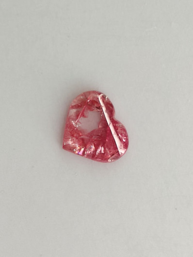 Luonnon safiiri 0,59ct väri käsitelty