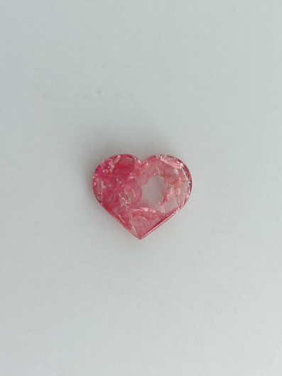 Luonnon safiiri 0,59ct väri käsitelty