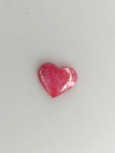 Luonnon safiiri 0,51ct väri käsitelty