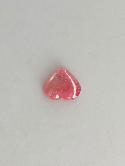 Luonnon safiiri 0,30ct väri käsitelty