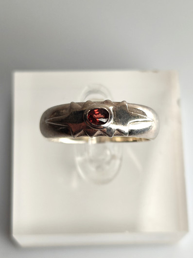 Vintage kotimainen hopeasormus turmaliini (koko:16,5mm 52 EU)