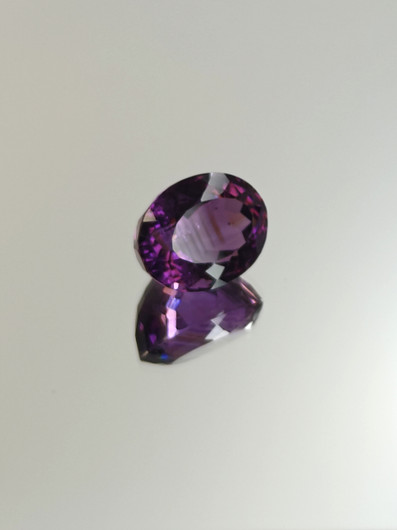 Ametisti 8.4 ct, ovaali