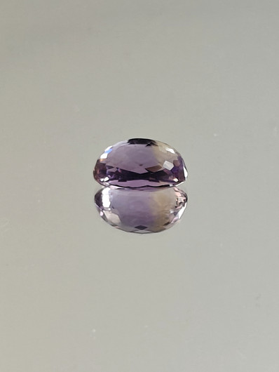 Ametriini monisävyinen 5.8 ct, ovaali