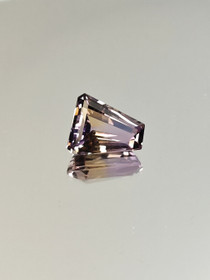 Ametrine multicolour 9.8 ct, fancy 
