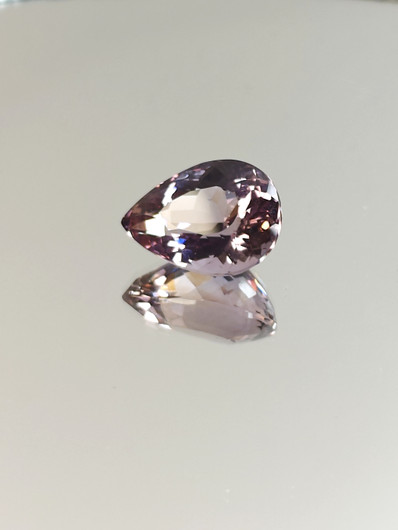 Ametriini monisävyinen 13.6 ct, pisara