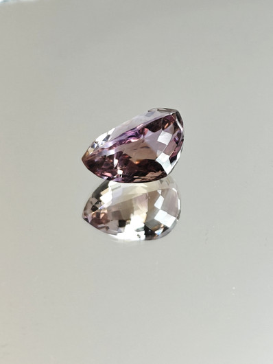Ametriini monisävyinen 18.6 ct, pisara