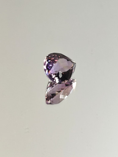 Ametriini monisävyinen 5.1 ct, pisara