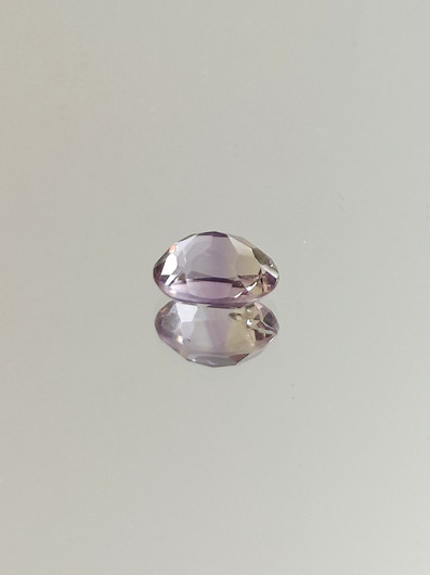 Ametriini monisävyinen 1.6 ct, ovaali
