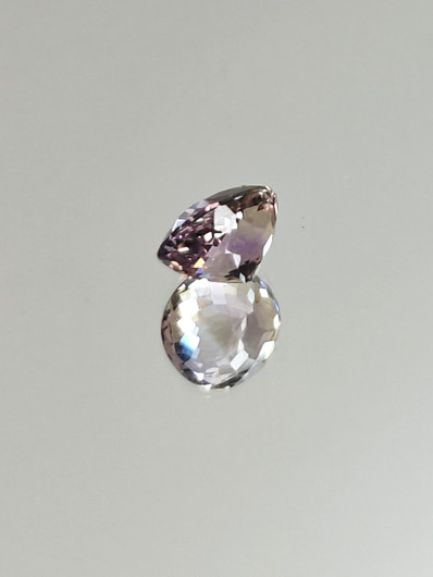 Ametriini monisävyinen 4.7 ct, ovaali