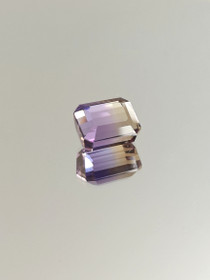 Ametrine multicolour 8.3 ct, emerald