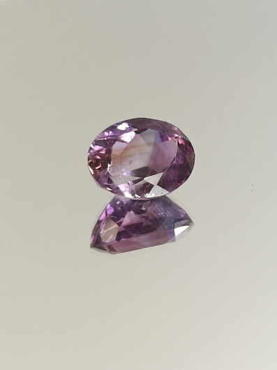 Ametriini monisävyinen 9.5 ct, ovaali