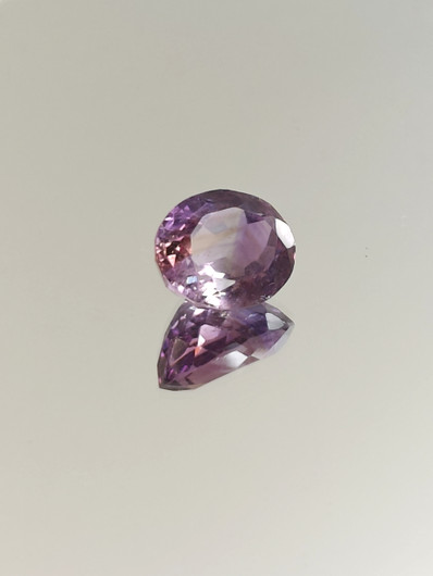 Ametriini monisävyinen 9.5 ct, ovaali