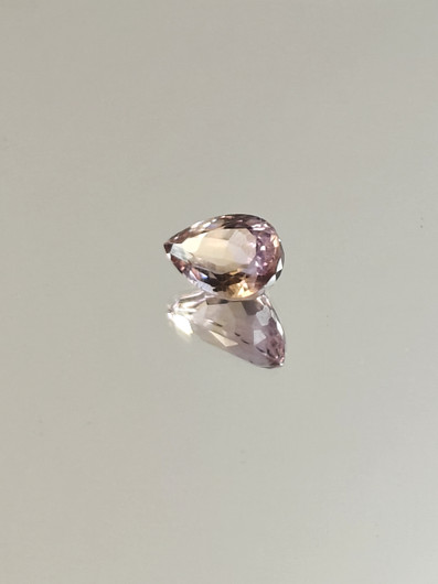 Ametriini monisävyinen 4 ct, pisara